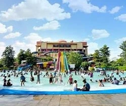  Pink Pearl Water Park and Fun City in Jaipur