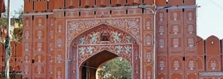 Chandpole Bazar market in jaipur