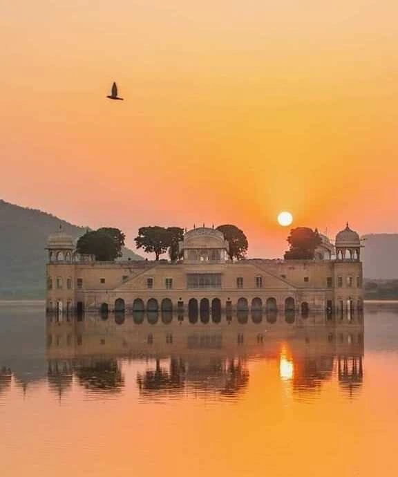 Jal Mahal Jaipur Travelerjunction